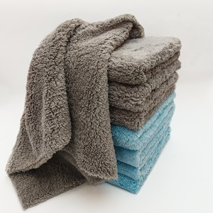 Serviette de lavage de voiture en microfibre Friend, 40x40cm, en polaire corail épaissie, absorbante, pour l'entretien automobile - Product Image 2