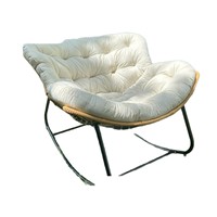 Fauteuil à bascule en métal style nid d'oiseau, design moderne et minimaliste, mobile, idéal pour les journées de détente sur le balcon
