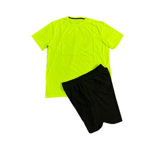 Zomer trainingspakken voor heren, snel drogend, ademend, geschikt voor atletiek, hardlopen, training en voetbal, set met T-shirt en shorts - Product Image 4
