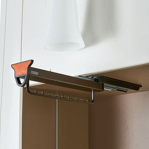 Nuovo design armadio raccordo vestiti titolare con otto bead - Product Image 1