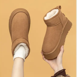 Original High-quality Genuine Leather <strong>Boots</strong> Custom LOGO Thick Bottomed Sheepskin Wool Keep Warm Winter Woman Snow <strong>Boots</strong> - Product Image 5