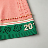 Pull-over pour femme de haute qualité OEM, rouge et vert, surdimensionné, avec perles, broderie KTY, col rond, manches courtes, mini-robe