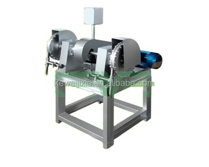 Machine à décortiquer les noix de <span class=keywords><strong>coco</strong></span> / Machine à couper les noix de <span class=keywords><strong>coco</strong></span> Machine industrielle de transformation des fruits Usine alimentaire et de boissons 300 Automatique - Product Image 2