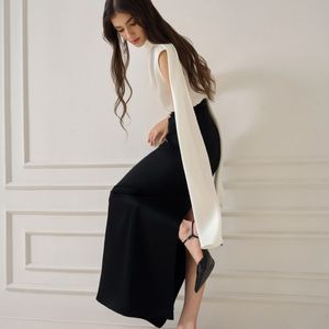 Chemisiers pour femmes chemise Lady Shirt Blouse YANNE SILK SLEEVELESS BLOUSE Sans manches Mison Satin Trendy Vêtements pour femmes Logo personnalisé - Product Image 6