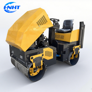 Petit rouleau compresseur vibratoire à double tambour Changchai avec engrenage et moteur, garantie 1 an pour une utilisation en génie civil à haute efficacité - Product Image 1