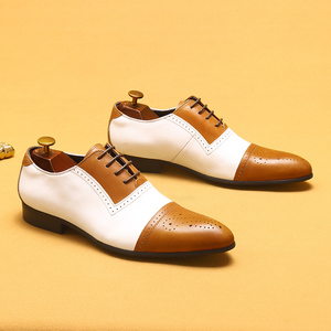 รองเท้าแต่งงานผู้ชายสำหรับเจ้าบ่าว สไตล์ธุรกิจ หนังแท้ สไตล์อังกฤษ หัวแหลม แบบ Brogues ดีไซน์สองสี - Product Image 6