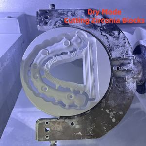 Fresatrice <span class=keywords><strong>CAD</strong></span>/<span class=keywords><strong>CAM</strong></span> a 5 Assi per Zirconia, Attrezzatura Speciale per Fresatura di Zirconia, PMMA e Cera - Product Image 5