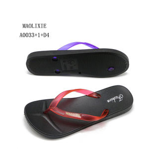 Maoli fabbrica a buon mercato all'ingrosso casa pantofole suola nera materiale pvc infradito - Product Image 2