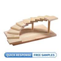 Plateau de service à sushi en bois rotatif en bois naturel de qualité supérieure conception d'escalier robuste polyvalent pour une utilisation familiale et au restaurant