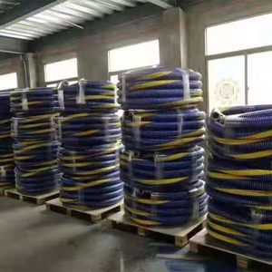 Manguera compuesta económica y eficiente para la manipulación de materiales a granel con diseño ligero y durabilidad superior - Product Image 4