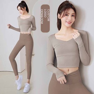 Conjunto de ropa deportiva de cintura alta para mujer, camiseta de manga corta con patrón sólido, pantalón, 2 piezas, traje deportivo para correr - Product Image 1