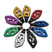 Juego de Reposapiés Antideslizantes para Motocicleta, Fabricados en Aluminio CNC