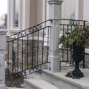 Balustrades et mains courantes galvanisées pour escaliers extérieurs, balcons et porches en fer forgé - Product Image 3