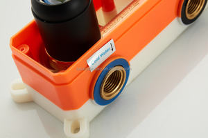 Ensembles de système de douche de salle de bain en métal noir mat haute pression avec accessoires de mélangeur de baignoire anti-brûlure - Product Image 6