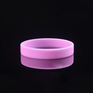Bracelets personnalisés en silicone mince Bracelets vierges promotionnels en caoutchouc personnalisés avec logo imprimé pour les événements - Product Image 5
