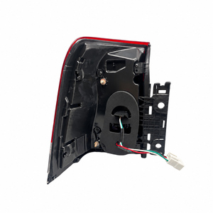 Feux arrière LC200 2016-2021 avec unité d'éclairage arrière pour Toyota Land Cruiser, fourniture personnalisée pour les ateliers automobiles et les concessionnaires - Product Image 5