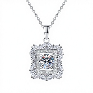 ราคาขายส่ง สร้อยคอเงินแท้ 925 ยี่ห้อ Tianhe Lightyear รับรองโดย GRA ประดับเพชรโมอิสซาไนต์ทรงลูกบาศก์แบบฝังขอบ - Product Image 2