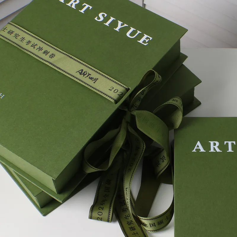 luxury custom made green paper cardboard gift wrap boxes for present