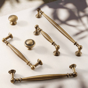 Poignée <span class=keywords><strong>de</strong></span> meuble en laiton <span class=keywords><strong>de</strong></span> style Mid-Century français, finition bronze antique, à trou unique, pour cuisine et armoire <span class=keywords><strong>de</strong></span> style rétro américain - Product Image 2