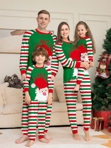 Feliz Natal Papai Noel Ho Ho Ho Conjuntos de Roupas Combinando para Mãe, Filha, Pai e Filho, 2 Peças, Listrado Vermelho e Verde, Pijama Feminino e Roupa de Casa - Product Image 6