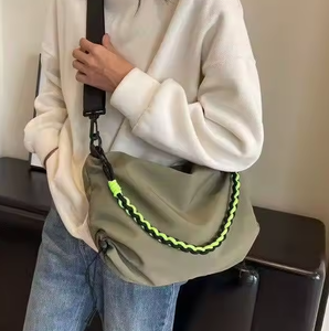 Bolso de mano, de marca, con cierre de cremallera, proveedor principal, bolso de mano - Product Image 2