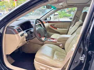 รถยนต์โตโยต้า คราวน์ 3.0 ลิตร รุ่นรอยัล ซาลูน ปี 2005 มือสอง ราคาถูก - Product Image 4