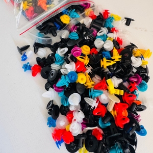 500 pièces de clips de fixation pour voiture, emballage mixte, pour panneaux de porte intérieurs, bandes d'étanchéité de coffre et <span class=keywords><strong>pare</strong></span>-chocs automobiles - Product Image 4