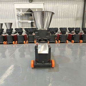 Nouvelle machine à granulés d'aliments pour animaux en aluminium 350 <span class=keywords><strong>kg</strong></span>/h, moteur diesel, moulin à granulés pour volailles à matrice plate, certifiée CE, haute performance, <span class=keywords><strong>prix</strong></span> usine - Product Image 5