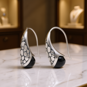 Orecchini Pendenti in Argento Sterling a Goccia con Onice Incastonato, Classici Orecchini da Donna per Uso Quotidiano - Product Image 2