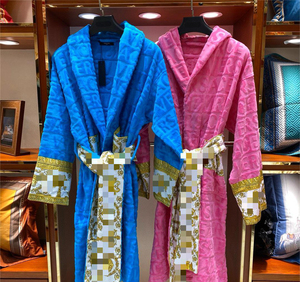 Accappatoio di Alta Qualità in Puro <span class=keywords><strong>Cotone</strong></span> Assorbente per Tutte le Stagioni, Unisex, di Marca Famosa - Product Image 4