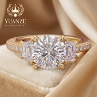 S925 Sterling Silber 18K Vergoldet VVS Moissanit Drei-Stein-Ring mit Individueller Gravur Luxuriöser Damen-Ehering Weihnachtsgeschenk Feiner Schmuck