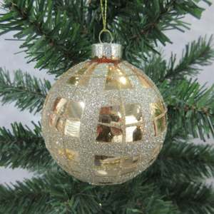 Adornos Navideños de Cristal Pintados a Mano en Oro Mate Champán de 8 cm para Colgar en el Árbol de Navidad - Product Image 6