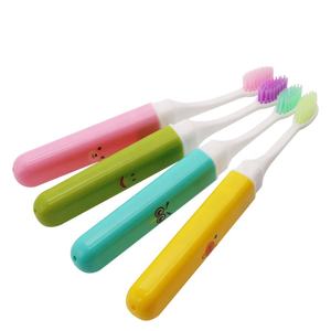 فرشاة أسنان للسفر ذات شعيرات نايلون صلبة مزدوجة الفعالية، قابلة للطي مع رقبة مرنة ومقبض مقاوم للانزلاق ورأس صغير للاستخدام المنزلي - Product Image 2