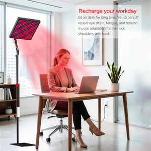 <span class=keywords><strong>Lampe</strong></span> de <span class=keywords><strong>luminothérapie</strong></span> rouge pour le visage et le corps avec support LED 660nm Lumière infrarouge Télécommande pour une utilisation à domicile et au bureau - Product Image 3