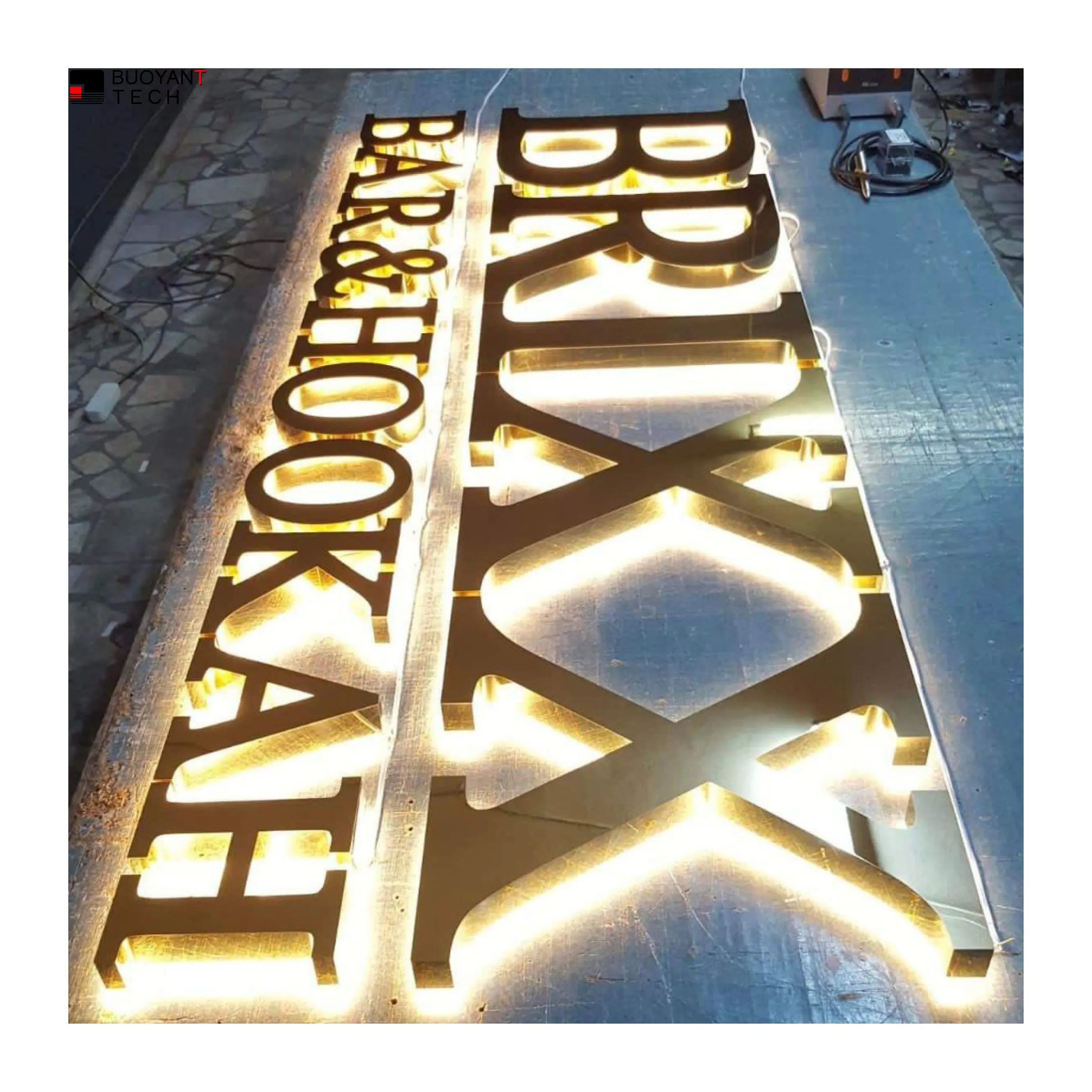 Sinal de letras de canal led personalizado dourado com letras 3D, luz LED para exterior, sinalização frontal de loja com letras 3D, sinalização comercial retroiluminada para empresas