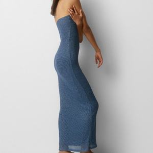 Robe longue moulante côtelée élégante et douce pour femme, style OEM, col halter, en maille - Product Image 2