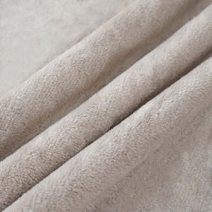 Chăn nỉ lông cừu dệt kim mềm mại, chất liệu <span class=keywords><strong>flannel</strong></span> cao cấp, in logo, kích thước Queen/King, dùng được bốn mùa, có thể gấp gọn. - Product Image 3