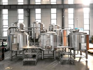 Système de brasserie sanitaire en acier inoxydable 100 200 500 800 1000 5000L avec cuve de mashing, cuve de lautering, cuve à tourbillonnage, <span class=keywords><strong>pompe</strong></span> à bière et moteur pour alcool - Product Image 4