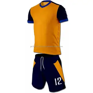 Günstiger Preis Großhandel Männer Team Soccer Kit Set Uniformen Designs Fußball Uniform Fußball Trikot