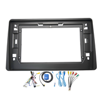 Cadre d'autoradio DVD Meihua pour Renault Duster 9 pouces Accessoires d'intérieur de voiture Kits de tableau de bord radio avec faisceau de câbles RCA