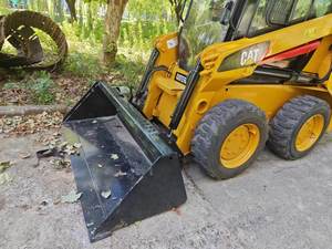 Les faibles heures de travail ont utilisé l'excavatrice Cat 246D 226B 226B2 chargeuse compacte de dérapage de roue CAT 226B avec une grande capacité - Product Image 4