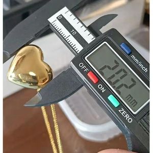 Xinfly Wholesale Forever Love Fine Jewelry Gifts <b>Solid</b> 18k <b>Gold</b> Heart Charm <b>Pendant</b> for Diy Making - Product Image 4