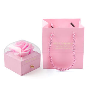 กล่องของขวัญ<span class=keywords><strong>วาเลนไทน์</strong></span>สุดสร้างสรรค์พร้อมกระเป๋าถือกล่องของขวัญแบบลิ้นชักชั้นเดียวลายดอกกุหลาบใหญ่ที่เก็บรักษาไว้ - Product Image 1