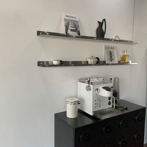 رف حائطي متعدد الطبقات من الفولاذ المقاوم للصدأ لركن القهوة، تصميم عصري ومتين - Product Image 1