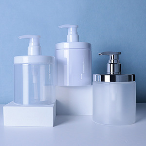 Bouteille de <span class=keywords><strong>pompe</strong></span> à lotion pour lavage des mains personnalisée de 500ml Bouteille de shampooing vide de 1000ml avec <span class=keywords><strong>corps</strong></span> de <span class=keywords><strong>pompe</strong></span> à lotion - Product Image 2