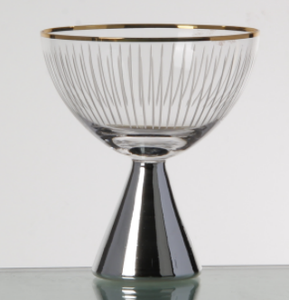 Copas de champán modernas, juego de 3, de vidrio soplado a mano con borde dorado, base de acero inoxidable, diseño sin plomo - Product Image 3