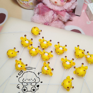 Figuras de globos de ciervos de dibujos animados personalizados, adornos y regalos de plástico y resina para negocios, patrones de modelo perfectos - Product Image 4