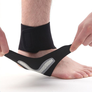 Orthèse <span class=keywords><strong>de</strong></span> cheville en néoprène <span class=keywords><strong>de</strong></span> haute qualité personnalisée OEM vente en gros étanche stabilisateur ligaments élastiques réglable <span class=keywords><strong>protection</strong></span> contre les chutes <span class=keywords><strong>de</strong></span> <span class=keywords><strong>pied</strong></span> - Product Image 4