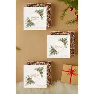 Boîtes cadeaux personnalisées de Noël, ensemble de 3 pièces avec nom personnalisé - pour les célébrations de vacances - Product Image 1