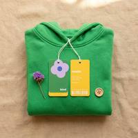 Etiqueta Colgante de Cartón de Lujo con Código de Barras, Bloques de Color Personalizados para una Marca de Alta Gama